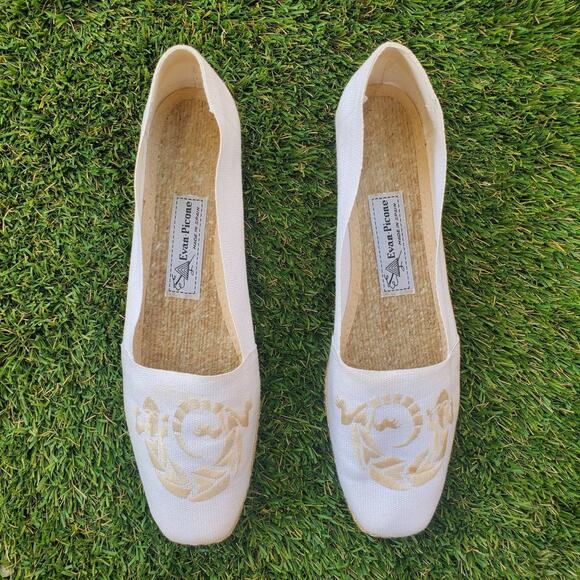 Vintage Evan Picone White Canvas Embroidered Lizard Espadrille Alpargata Flats - Picture 1 of 7